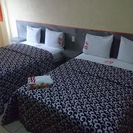 Hotel Madrid גואדלחארה מראה חיצוני תמונה