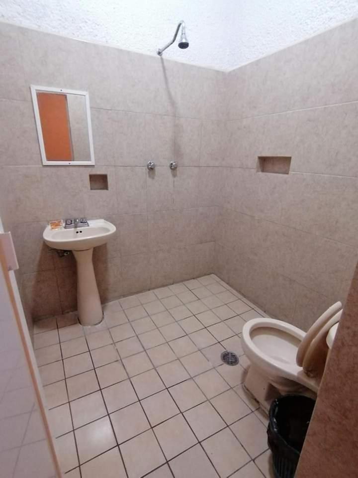 Hotel Madrid גואדלחארה מראה חיצוני תמונה