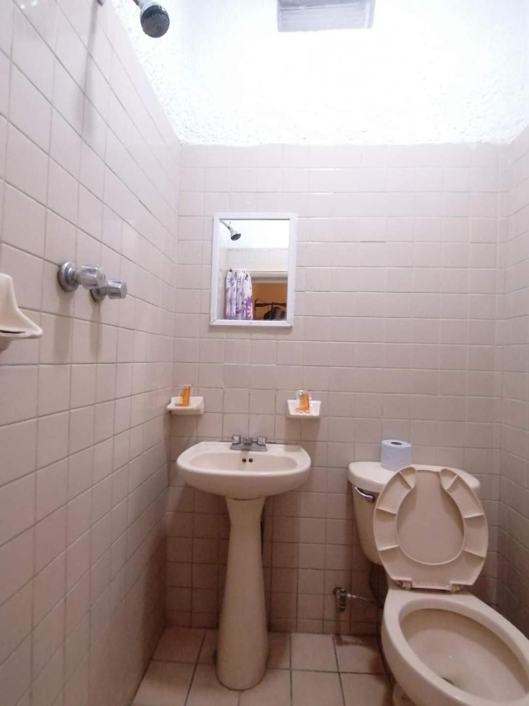 Hotel Madrid גואדלחארה מראה חיצוני תמונה